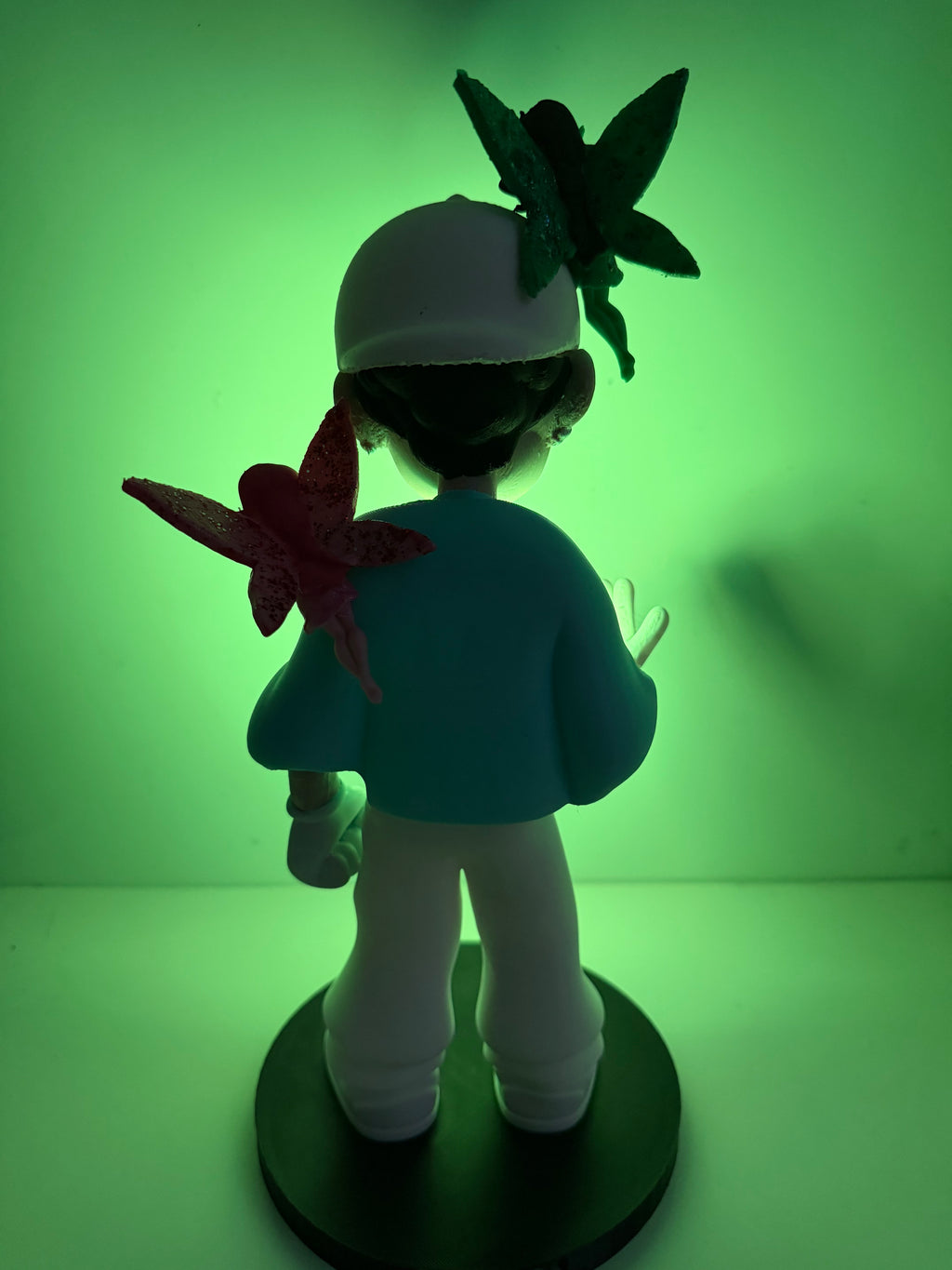 Omar Courtz  from Por si Mañana no estoy album lamp