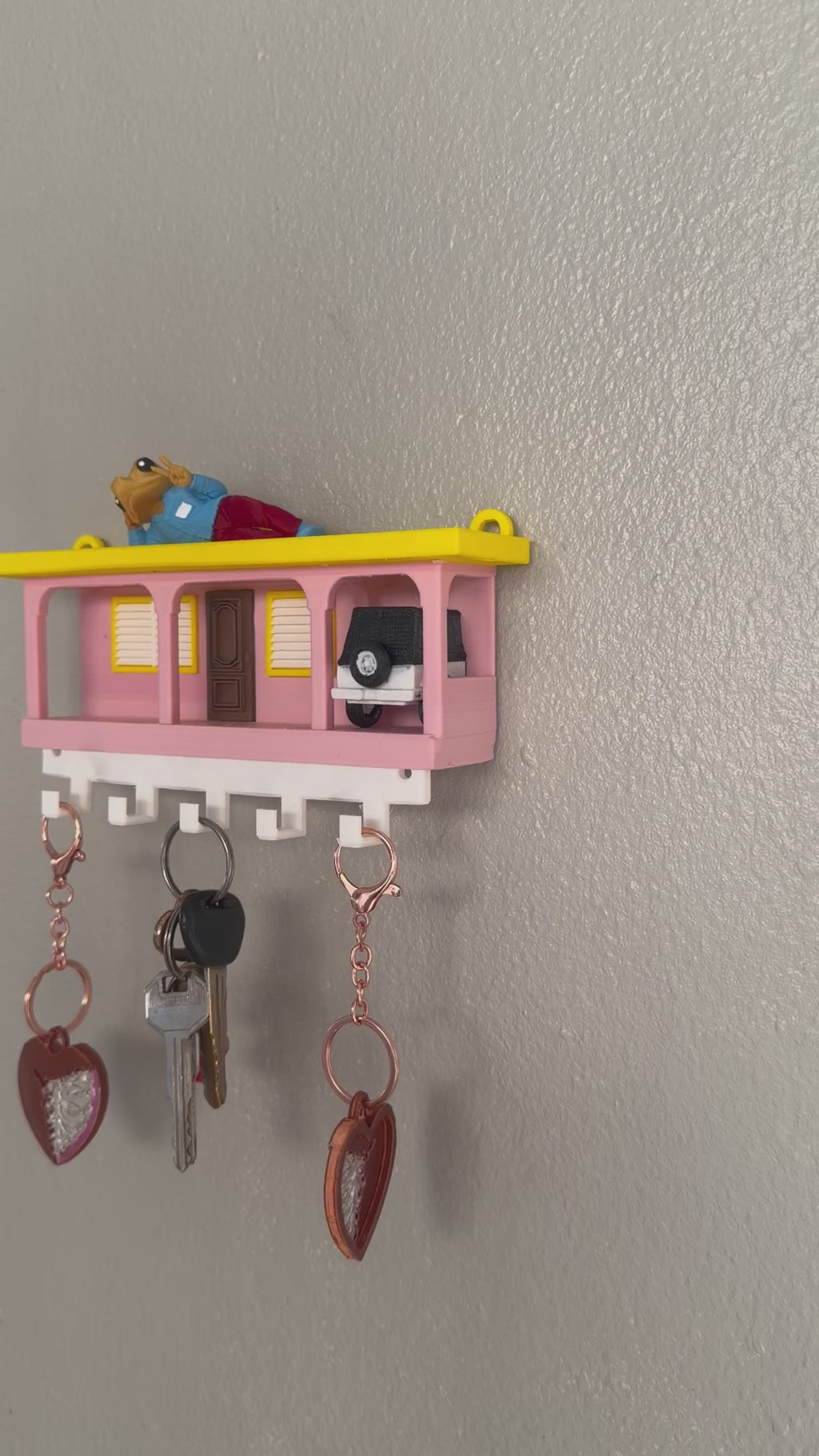 Casita Keyholder with sapo concho (Puerto Rico and USA )
